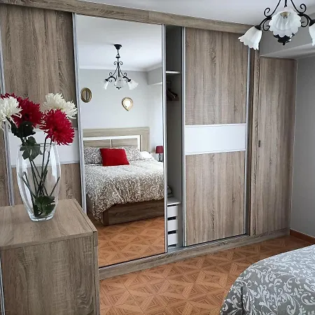 Casa Sisargas Apartment *